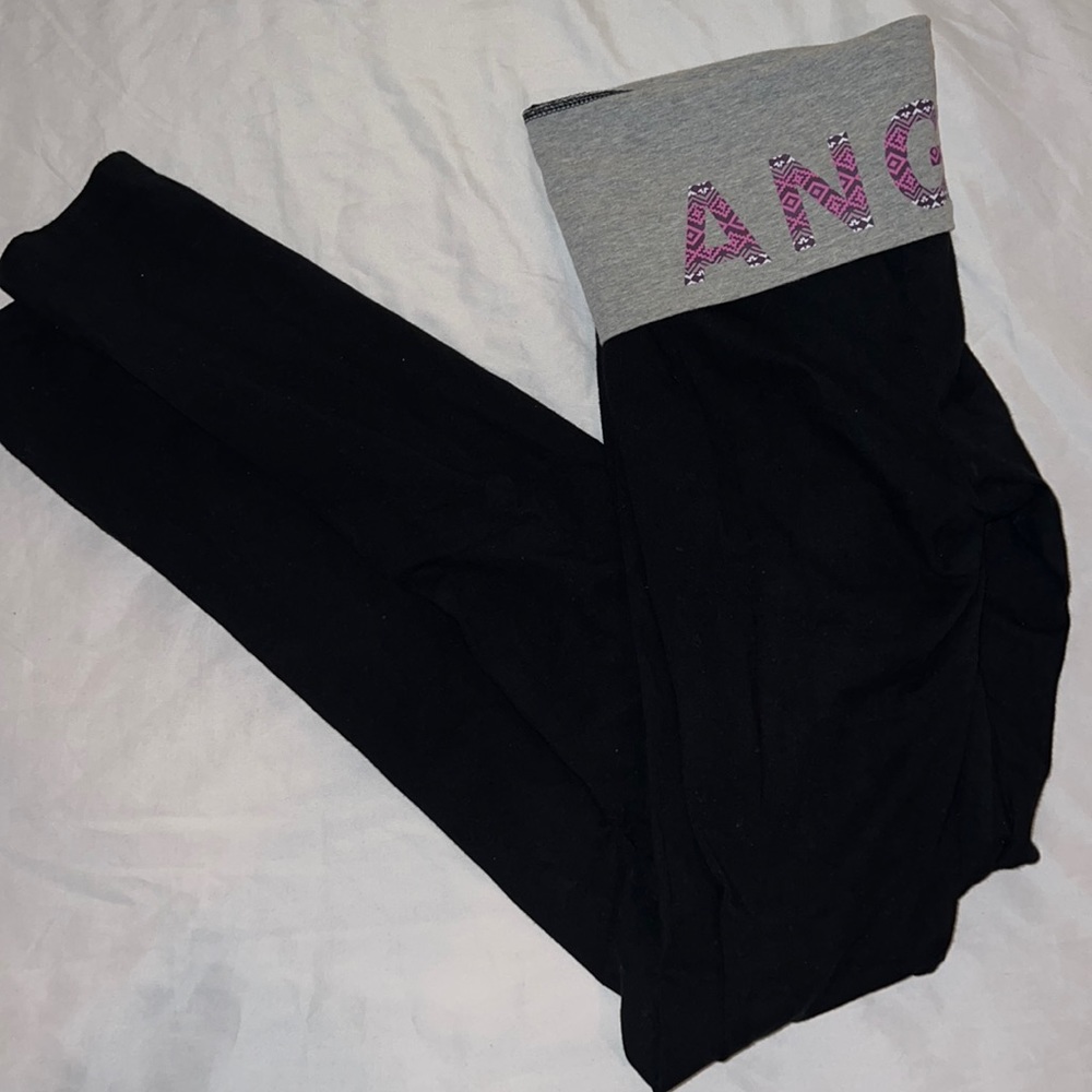 Victoria’s Secret Yoga Pants